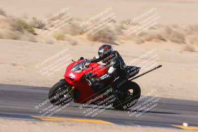 media/Dec-10-2023-SoCal Trackdays (Sun) [[0ce70f5433]]/Turn 9 Inside Set 2 (1115am)/